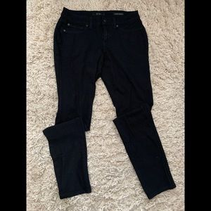 Black Jessica Simpson Kiss Me Jeggings Size 28